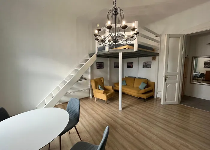 Budapest Full Panorama Residence